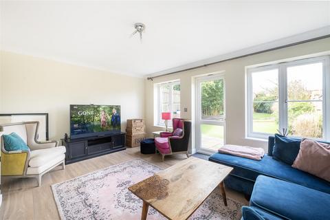 undefined, Mallard Mews, Harpenden