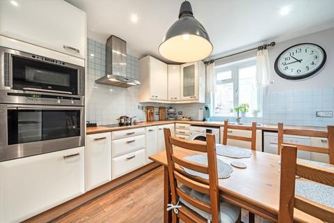 2 bedroom flat to rent, Fernhead Road, Maida Vale W9