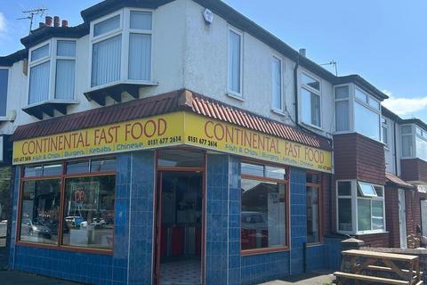 Shop to rent - Hoylake Road, Moreton, Wirral