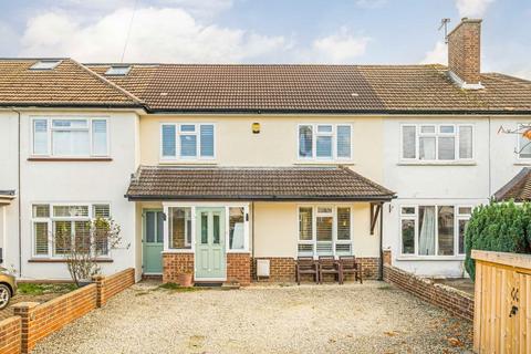Bazalgette Gardens, New Malden KT3