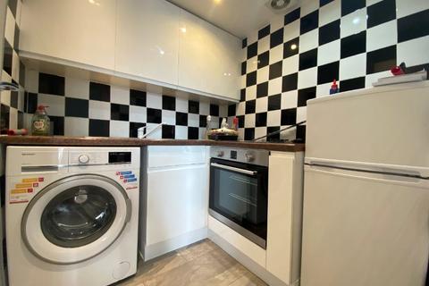 1 bedroom flat to rent, Shirley Road, Hampshire SO15
