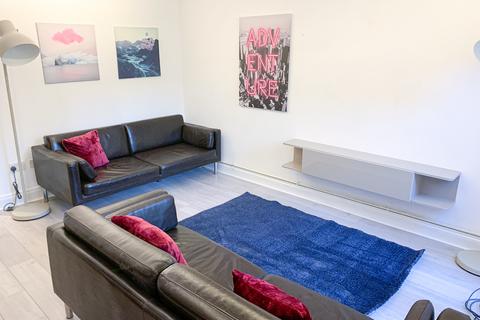 8 bedroom townhouse to rent, Spear Road, Southampton, SO14 6UH