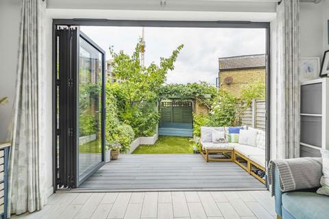 3 bedroom house for sale, Wimbledon Road, London SW17