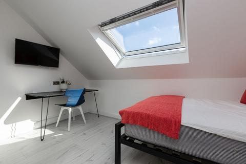 6 bedroom house to rent, Tabley Road, Liverpool L15