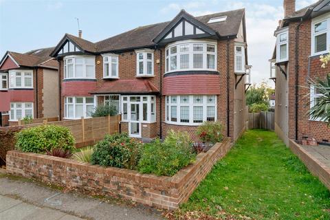 undefined, Parkway, Raynes Park SW20