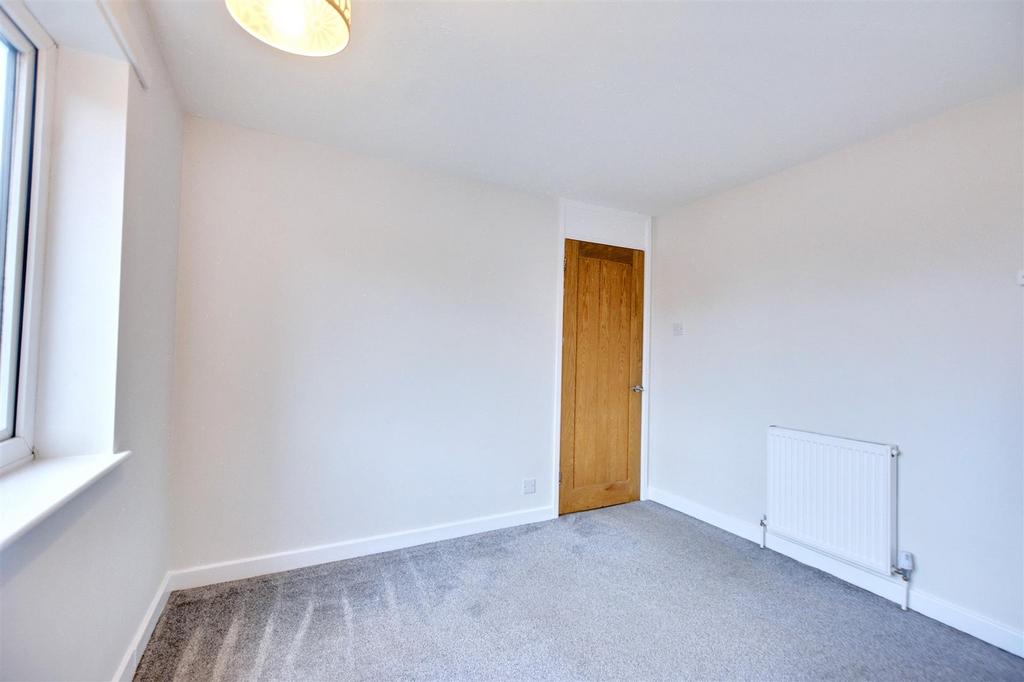 Bedroom 1 2.jpeg
