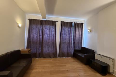 undefined, Oak Crescent, London E16