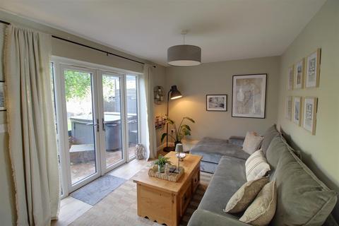 4 bedroom detached house for sale, Glebe Close, Newent