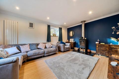 undefined, Ruskin Close, Basingstoke RG21 3QH