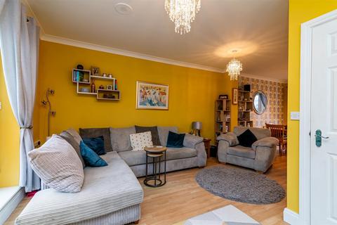 3 bedroom townhouse for sale, Hudson Way, Radcliffe-on-Trent NG12