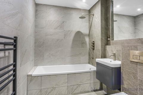 1 bedroom apartment for sale, Minories, London, EC3N