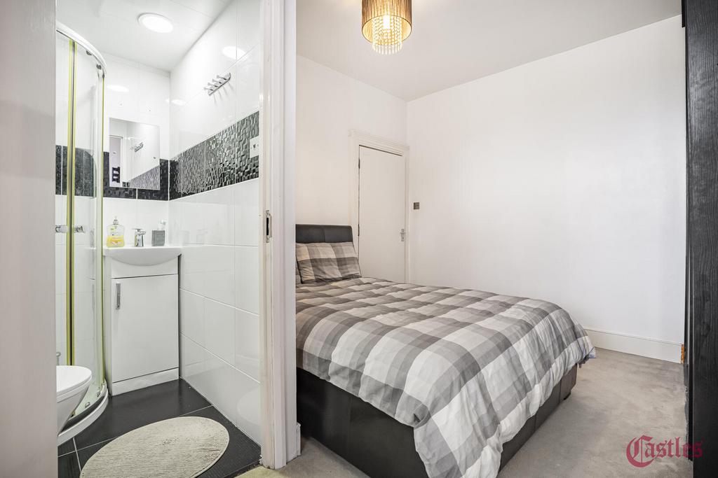 Ensuite
