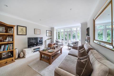 5 bedroom semi-detached house for sale, Hillcrest Gardens,  Finchley,  N3