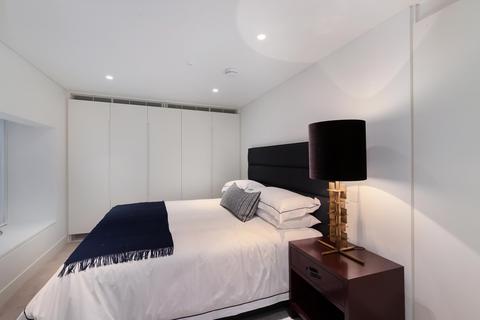 3 bedroom flat to rent, Sherwood Street, Soho, London, W1F