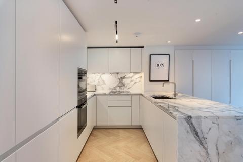 3 bedroom flat to rent, Sherwood Street, Soho, London, W1F