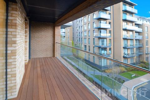 2 bedroom apartment for sale, Merlin Court, Kidbrooke Village, SE3