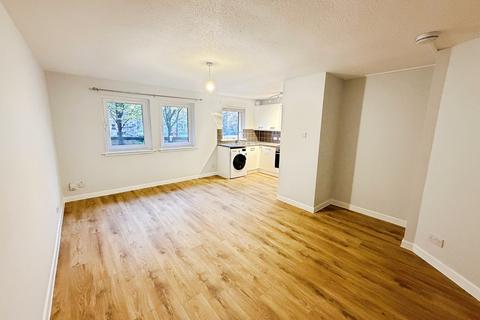 undefined, New Bells Court, Edinburgh, EH6