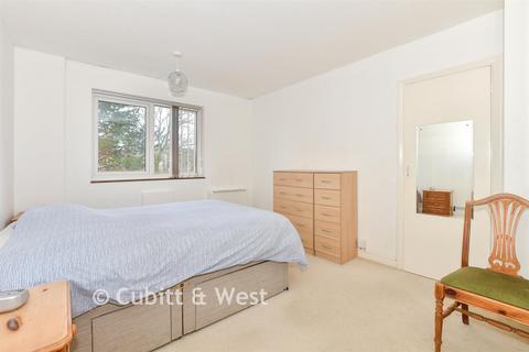 1 bedroom flat for sale, Boundary Road, Worthing, West Sussex