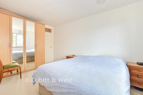 1 bedroom flat for sale, Boundary Road, Worthing, West Sussex