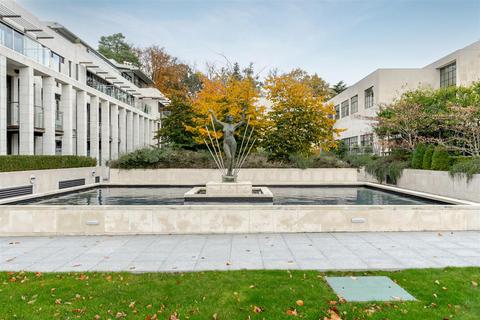 undefined, Charters Court, Sunningdale