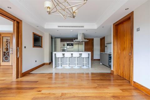 undefined, Charters Court, Sunningdale