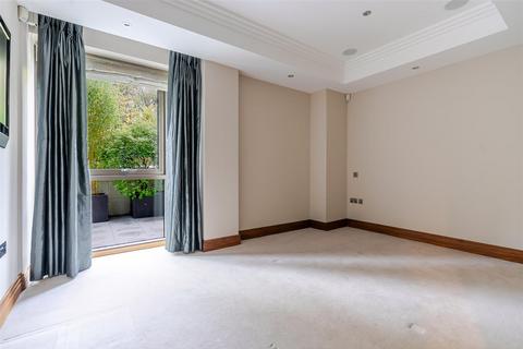 undefined, Charters Court, Sunningdale