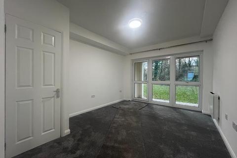 undefined, Woodcote Side, Epsom KT18