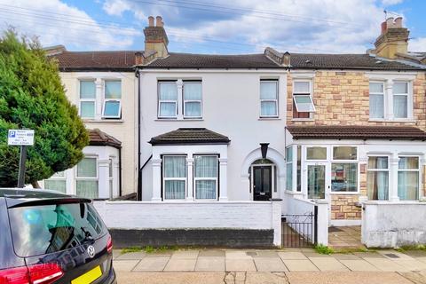 Glenparke Road, Forest Gate, E7
