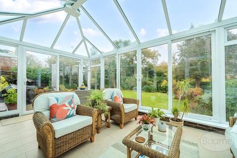 4 bedroom detached house for sale, Woodbury Avenue, Petersfield, Hampshire, GU32