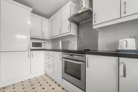2 bedroom ground floor flat for sale, Grammar School Gardens, Ormskirk L39