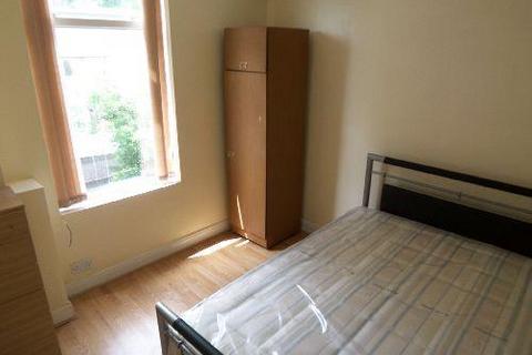 5 bedroom terraced house to rent, *£125pppw excl bills* Harrington Drive, Lenton, NG7 2JH