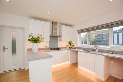 undefined, Warley Hill, Great Warley, Brentwood
