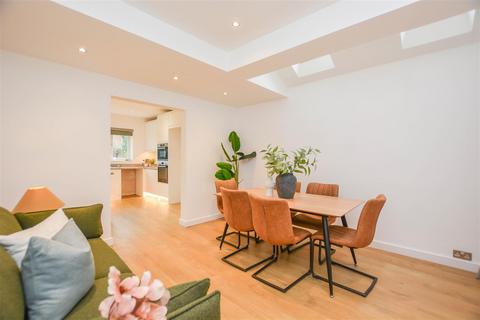 undefined, Warley Hill, Great Warley, Brentwood