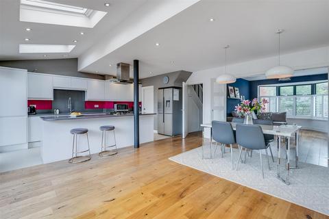 undefined, Lucien Road, London