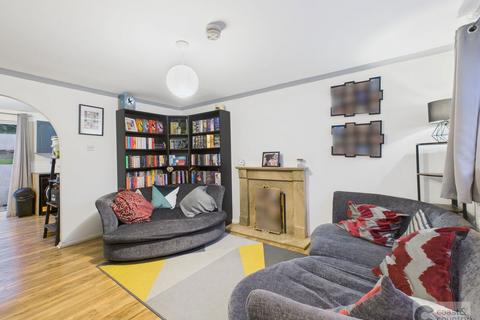 3 bedroom semi-detached house for sale, Embury Close, Kingskerswell