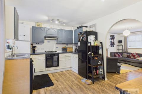 3 bedroom semi-detached house for sale, Embury Close, Kingskerswell