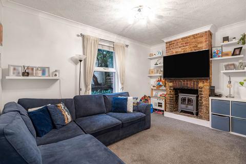 undefined, Farningham Road, Caterham, CR3 6LL