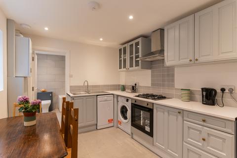 undefined, London SE20