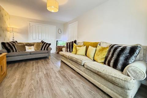 4 bedroom detached house for sale, Stoney Fold, Telford TF3