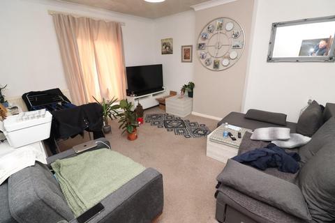 undefined, High Street South, Rushden NN10