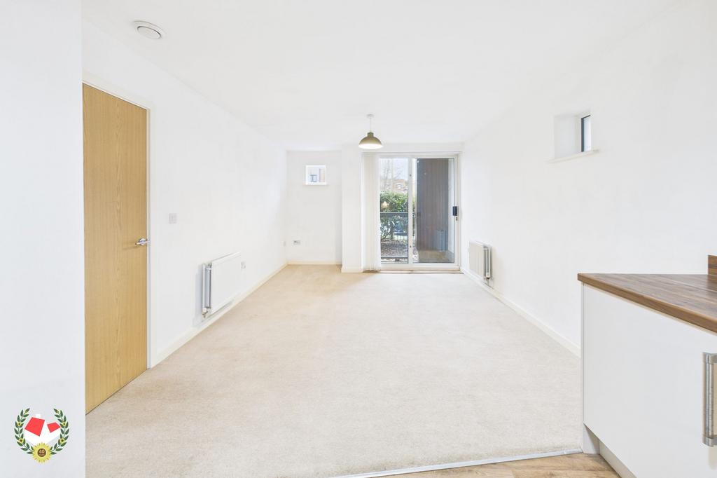 Kitchen/Living Area