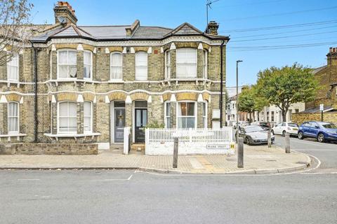 Prairie Street, London SW8