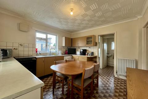 3 bedroom detached bungalow for sale, Springfield, PETERBOROUGH PE2