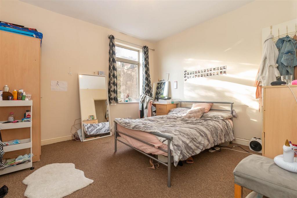 198 Dawlish Road 1.j