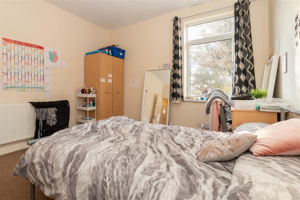 198 Dawlish Road 2.j