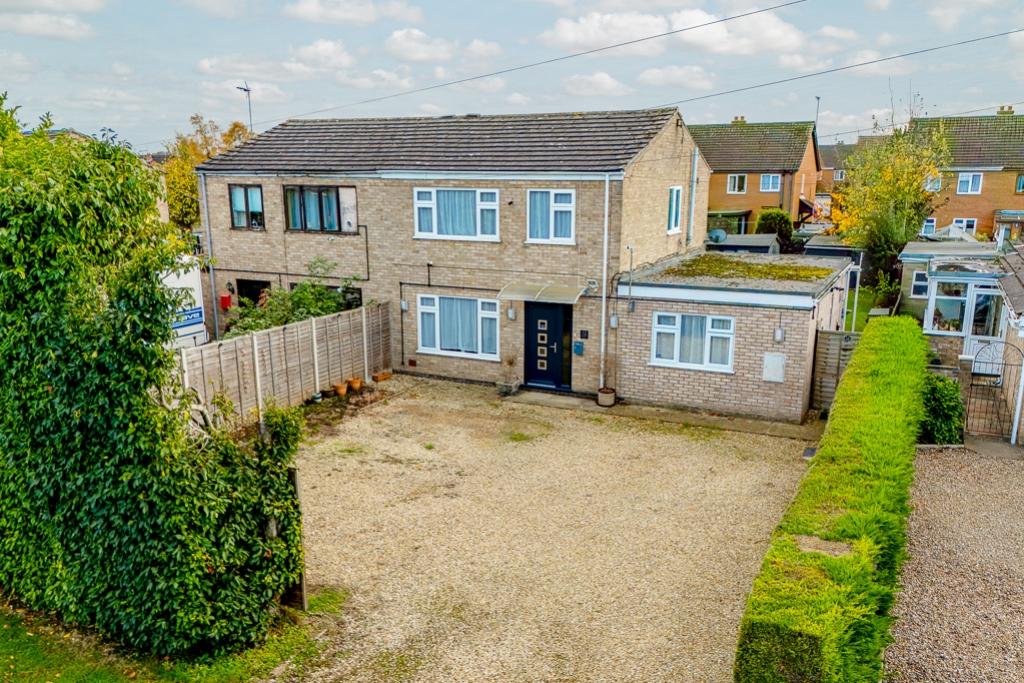 12 Battlefields Lane South (Holbeach)-1