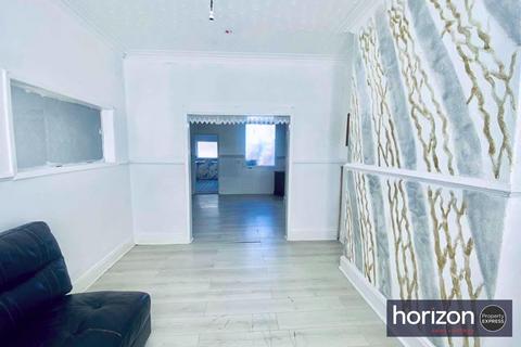 3 bedroom terraced house for sale, Gresham Road, Middlesbrough TS1