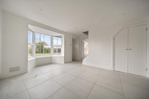 4 bedroom semi-detached house for sale, High Street, Wanborough, Wiltshire, SN4