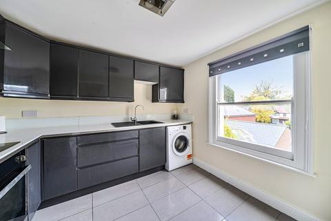 3 bedroom detached house for sale, Malvern Road, Gloucestershire GL50