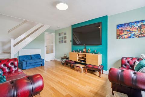 undefined, Waterside, Chesham HP5